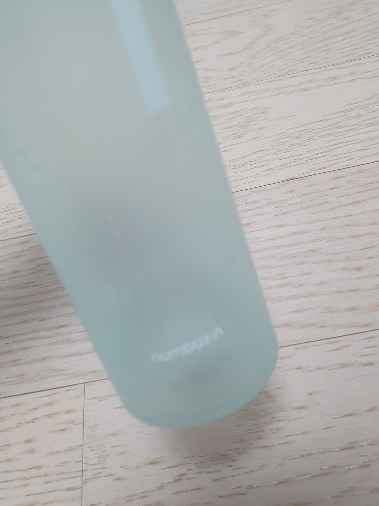 numbuzin 清新爽肤水 common.review image