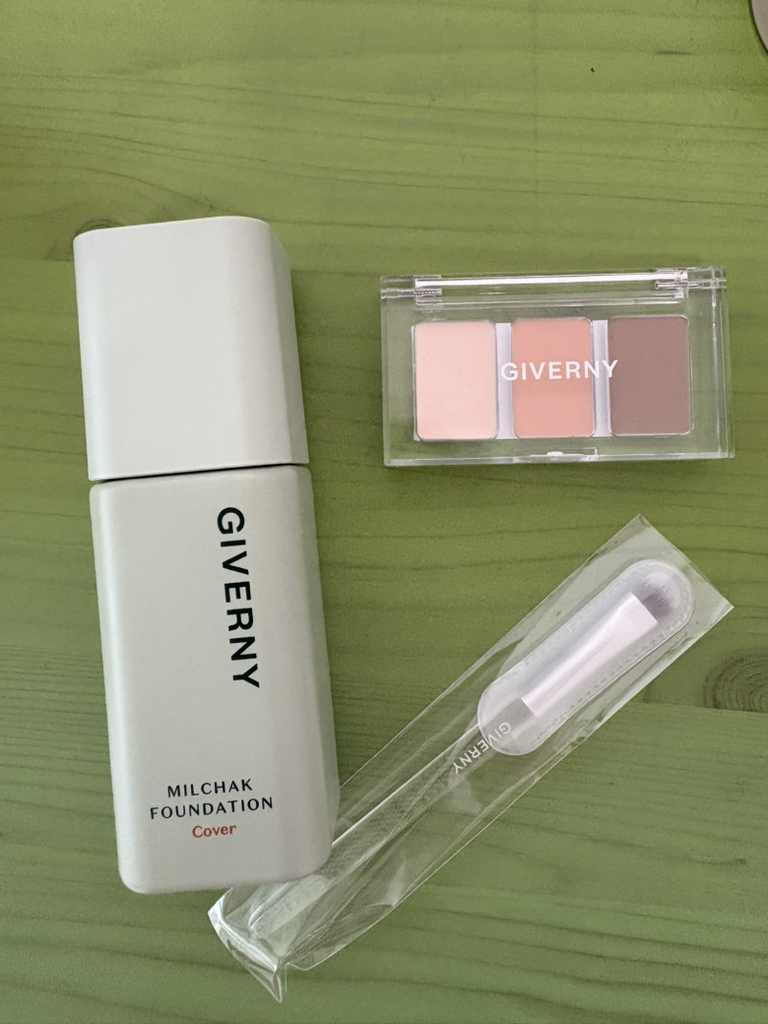 지베르니 (GIVERNY) 밀착 커버 파운데이션 [SPF30/PA++] [21호 라이트베이지] review image