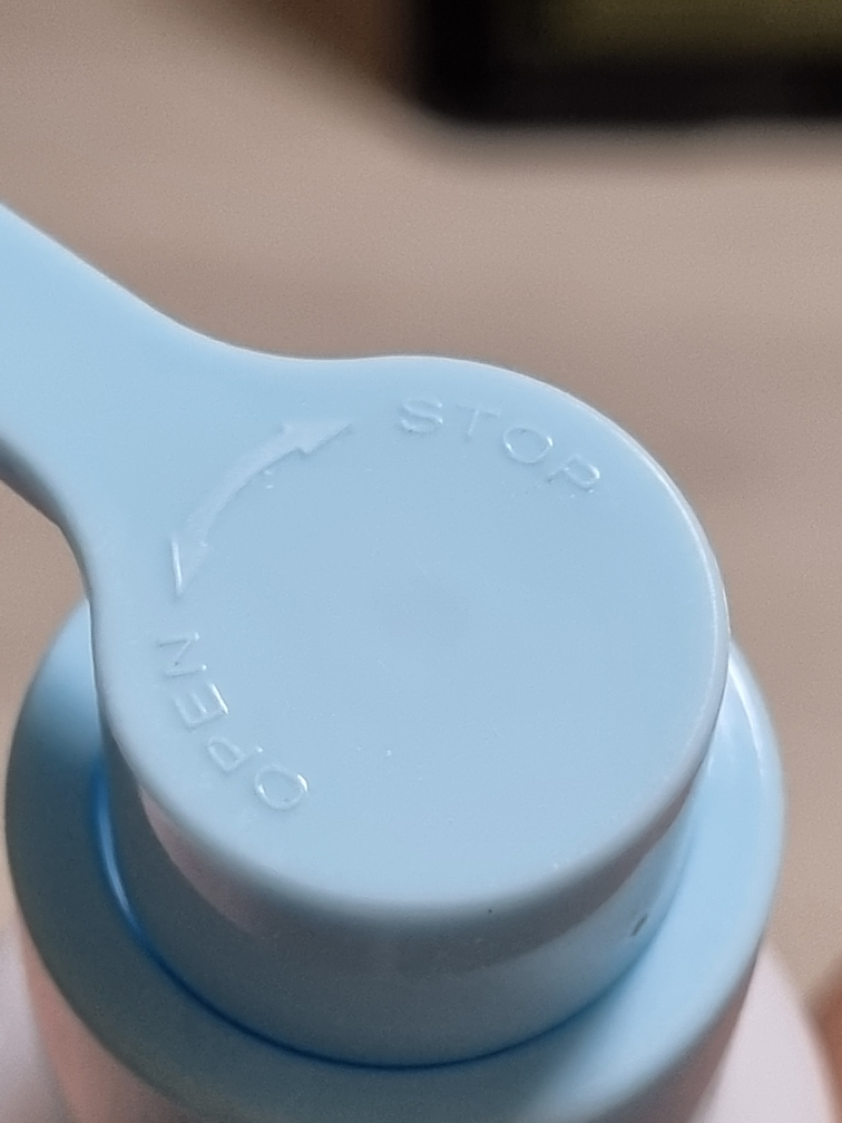 紧致毛孔肽酸™蛋白质乳液的真实用户使用照片