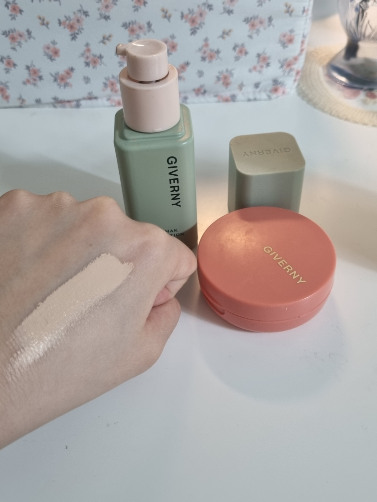 지베르니 (GIVERNY) 밀착 커버 파운데이션 [SPF30/PA++] [17호 포슬린] review image