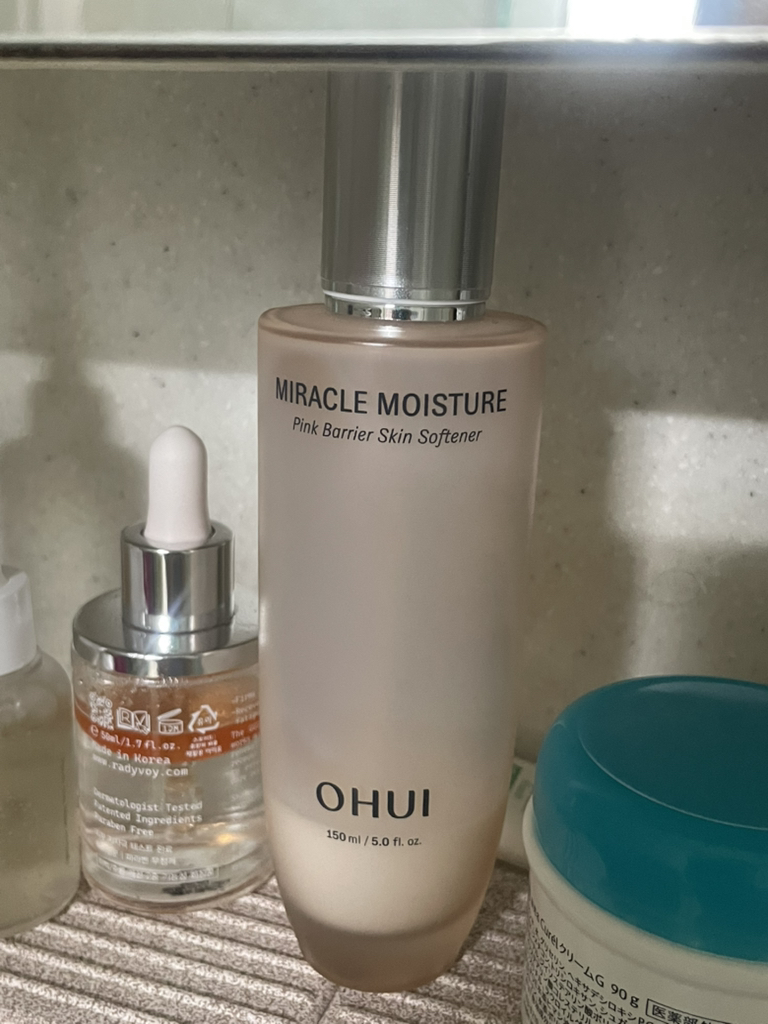 오휘 (OHUI) 미라클 모이스처 핑크베리어 스킨 소프너 review image