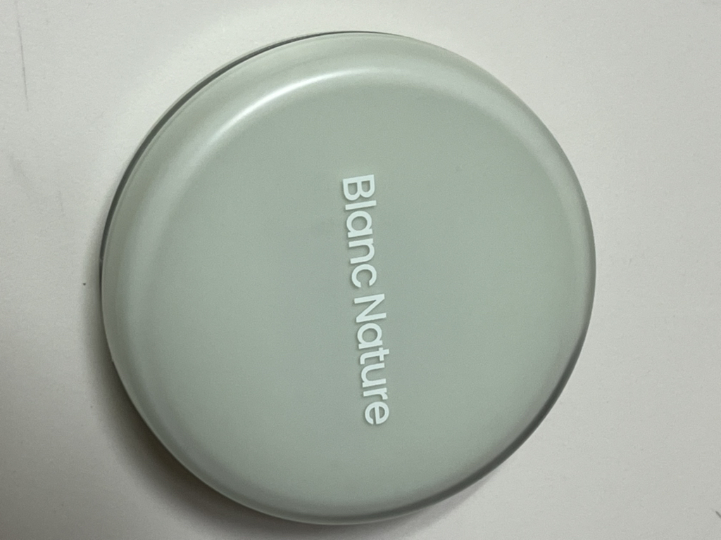 블랑네이처 (BLANCNATURE) 피지 제로 에어핏 쿠션 [SPF50+/PA+++] [02 아이보리_21N] review image