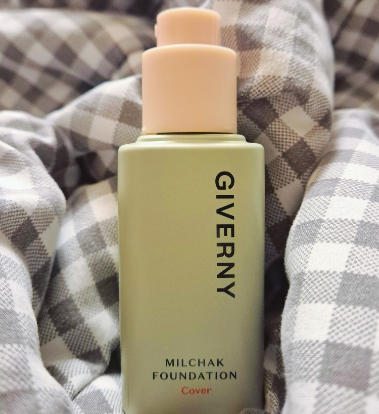지베르니 (GIVERNY) 밀착 커버 파운데이션 [SPF30/PA++] [21호 라이트베이지] review image