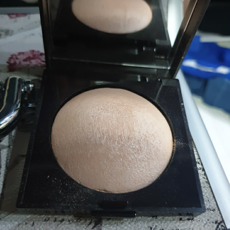로라메르시에 (LAURAMERCIER) 매트 래디언스 베이크드 파우더 [01 하이라이트] review image