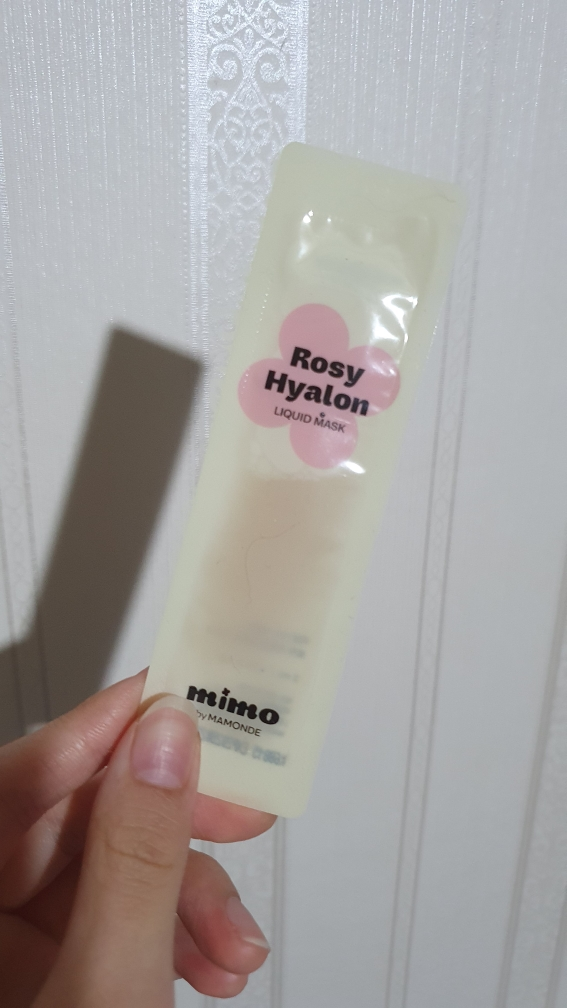 미모바이마몽드 (mimobyMAMONDE) 로지-히알론 리퀴드 마스크 review image