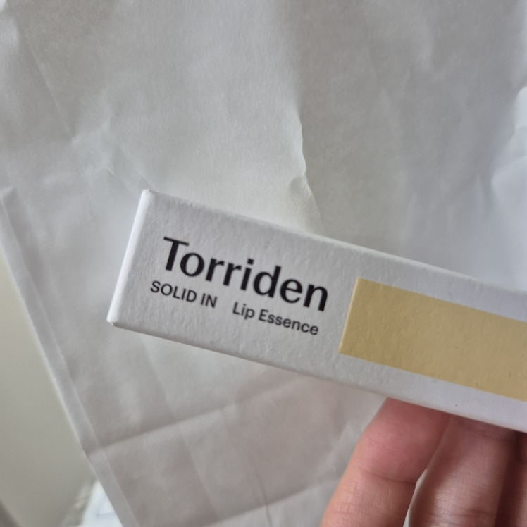 修护滋润唇部精华的真实用户使用照片