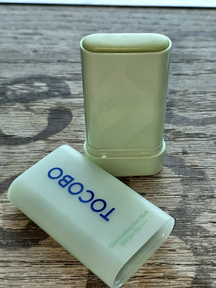 토코보 (TOCOBO) 시카 쿨링 선스틱 [SPF50+/PA++++] review image