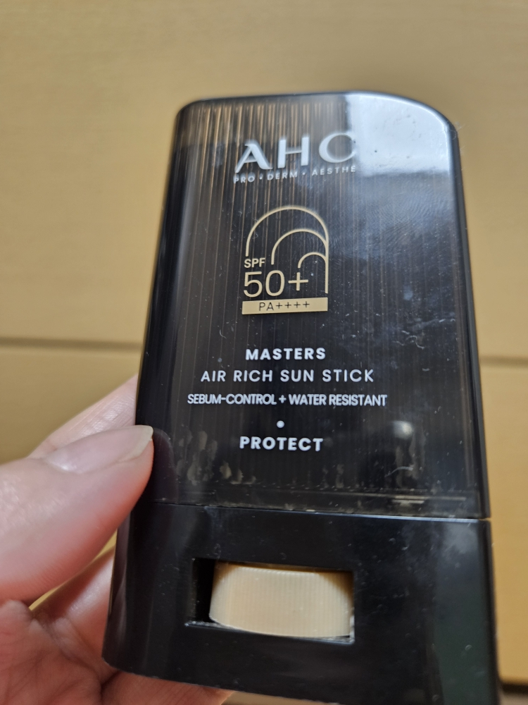 AHC 大师空气丰富防晒棒 [SPF50+/PA++++] common.review image