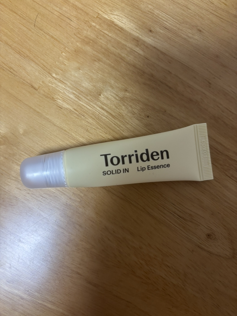 修护滋润唇部精华的真实用户使用照片