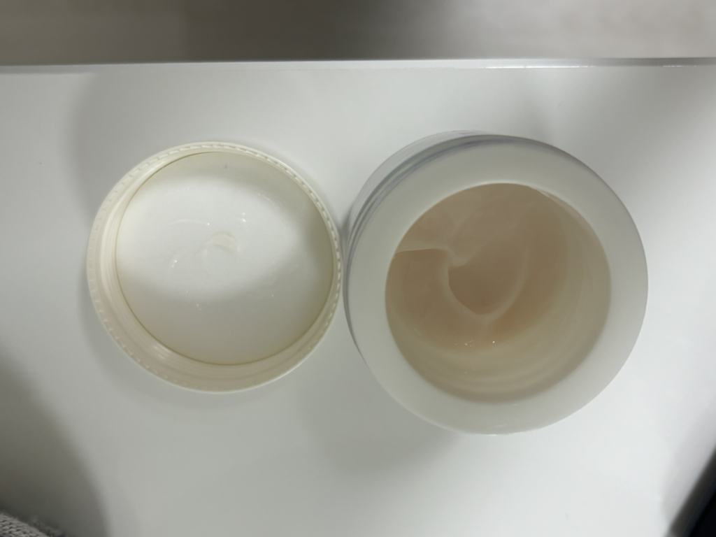 이니스프리 (INNISFREE) 콜라겐 그린티 세라마이드 탄력장벽 크림 review image