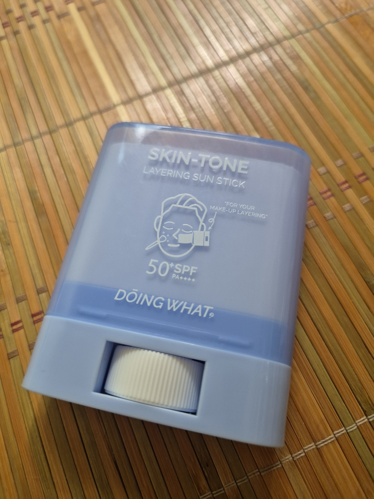두잉왓 (DOINGWHAT) 스킨톤 레이어링 선스틱 [SPF50+/PA++++] review image