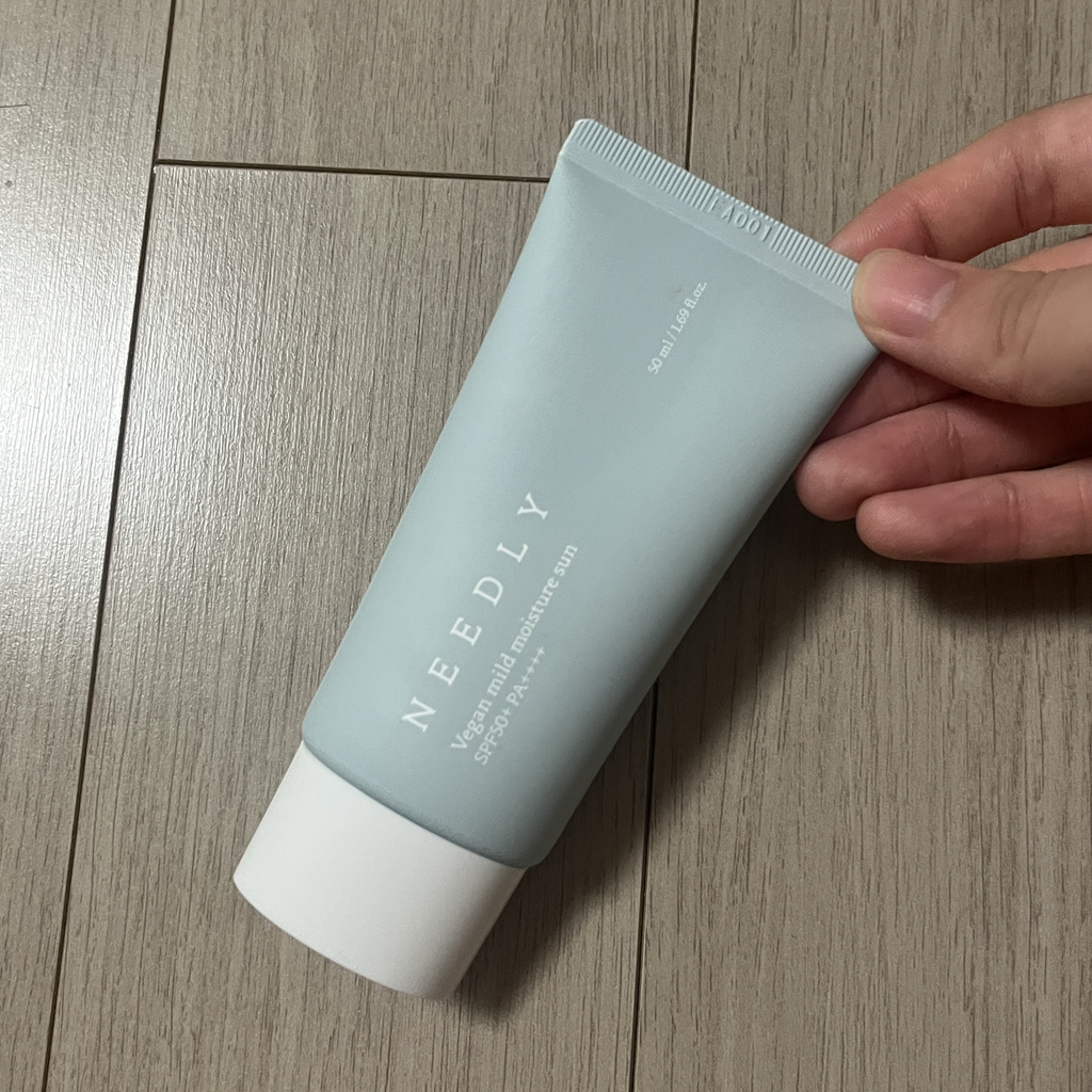 니들리 (NEEDLY) 비건 마일드 모이스처 선 [SPF50+/PA++++] review image