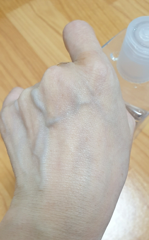 练习曲 温和酸性5.5pH舒缓化妆水 common.review image