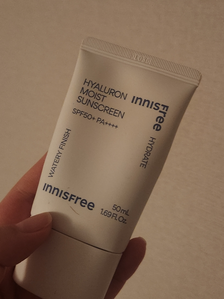 透明质酸保湿防晒霜 [SPF50+/PA++++]的真实用户使用照片