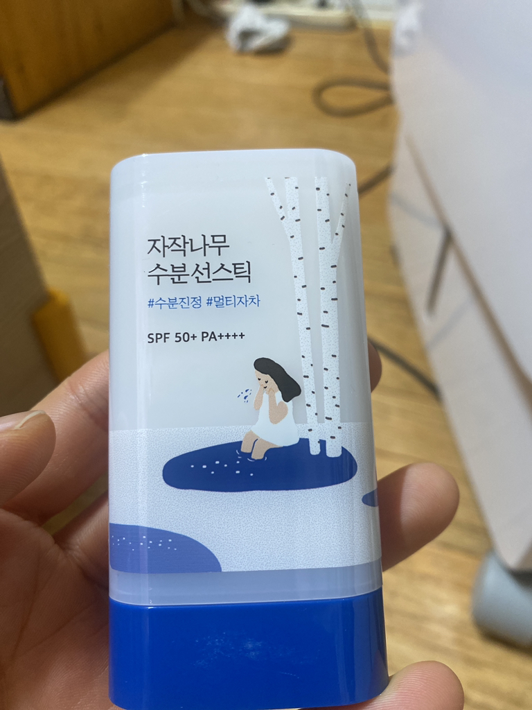 라운드랩 (ROUNDLAB) 자작나무 수분 선스틱 [SPF50+/PA++++] review image