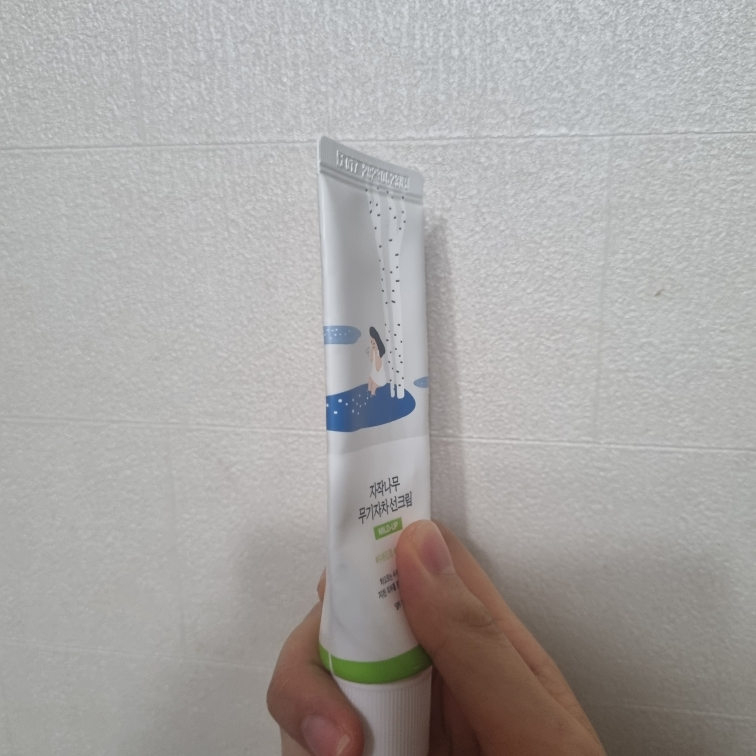 白桦木防晒霜 [SPF50+/PA++++]的真实用户使用照片