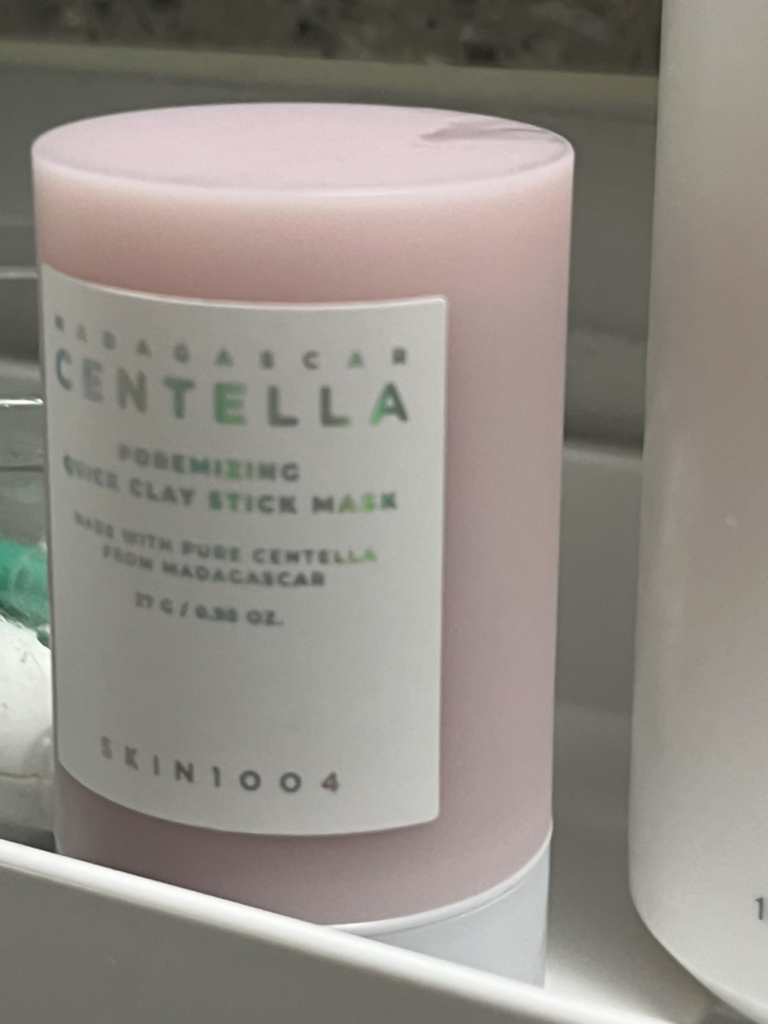 스킨1004 (SKIN1004) 마다가스카르 센텔라 포어마이징 퀵 클레이 스틱 마스크 review image
