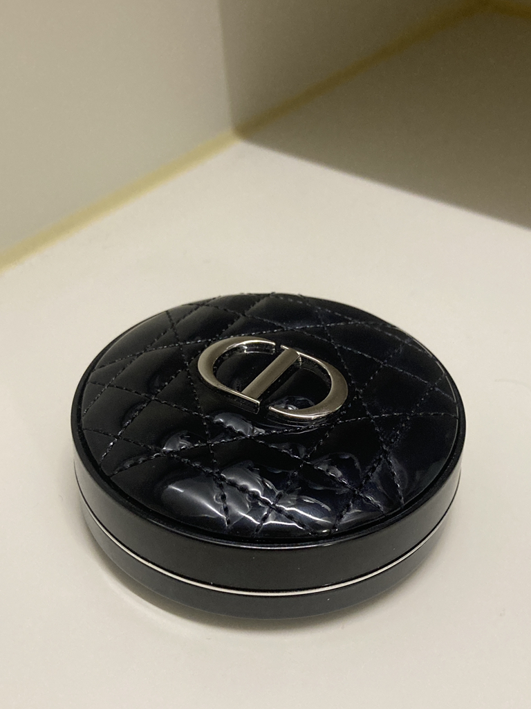 디올 (Dior) 포에버 하이드라 글로우 메쉬 쿠션 믹스 & 매치 [SPF50+/PA+++] [00.5N 뉴트럴] review image