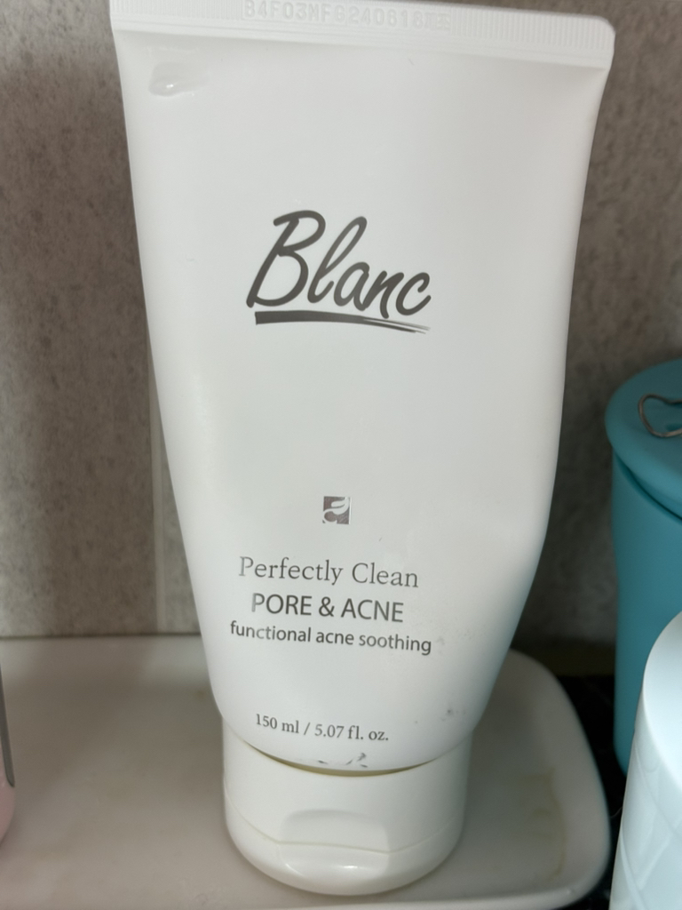 블랑네이처 (BLANCNATURE) 여드름 기능성 클렌징폼 review image