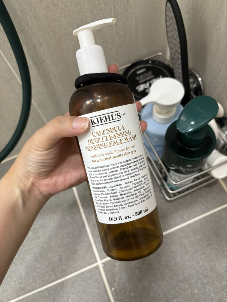 키엘 (Kiehl's) 칼렌듈라 딥 클렌징 포밍 페이스 워시 review image