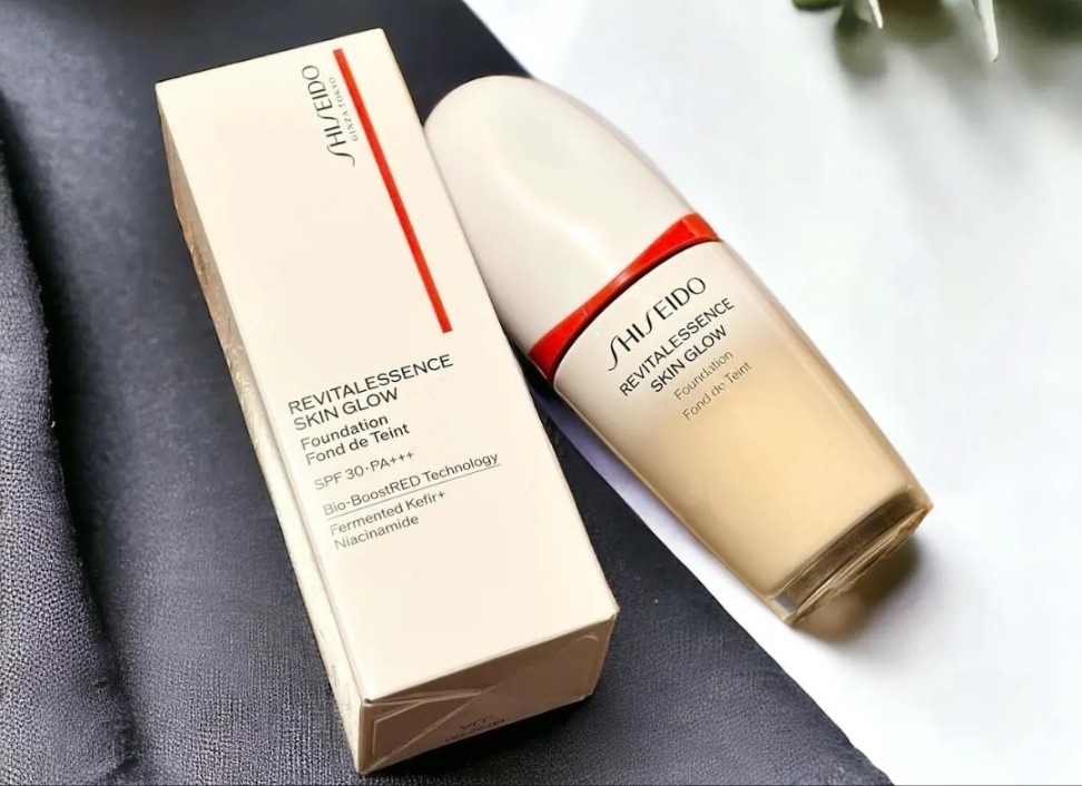 시세이도 (SHISEIDO) 리바이탈에센스 스킨 글로우 파운데이션 [SPF30/PA+++] [160] review image