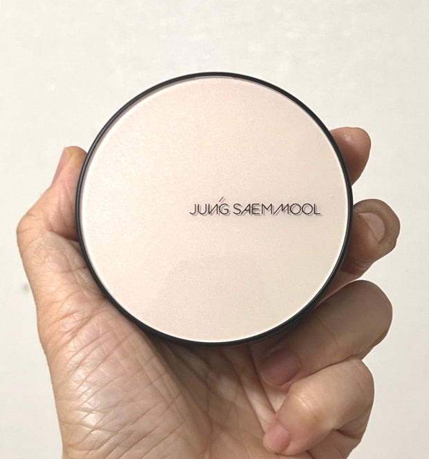정샘물뷰티 (JUNGSAEMMOOL) 에센셜 스킨 누더 쿠션 [SPF50+/PA+++] [라이트] review image