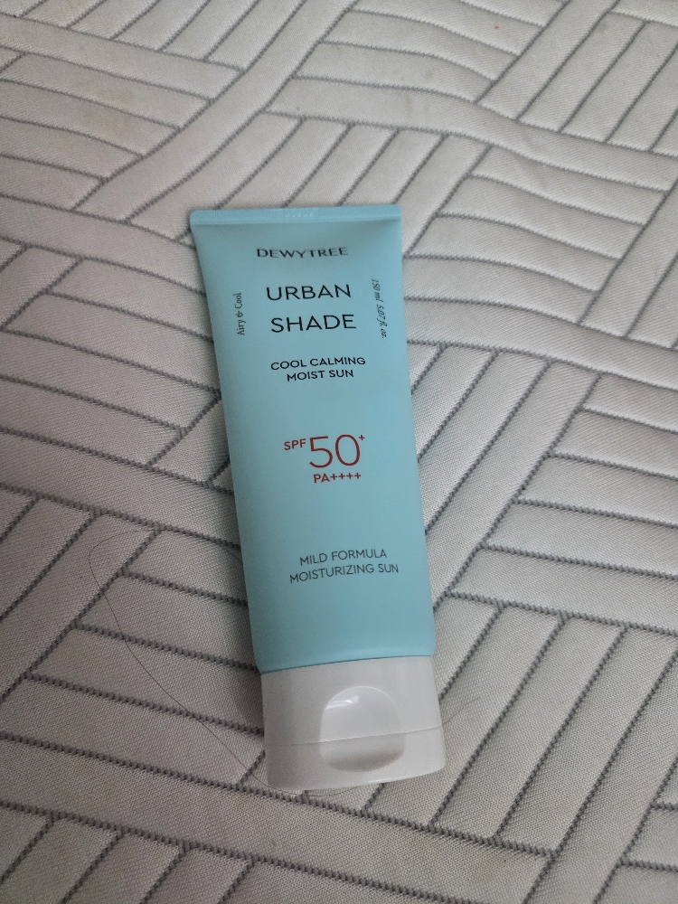 Urban Shade Cool Cooling Moisture Sun [SPF50+/PA++++]的真实用户使用照片