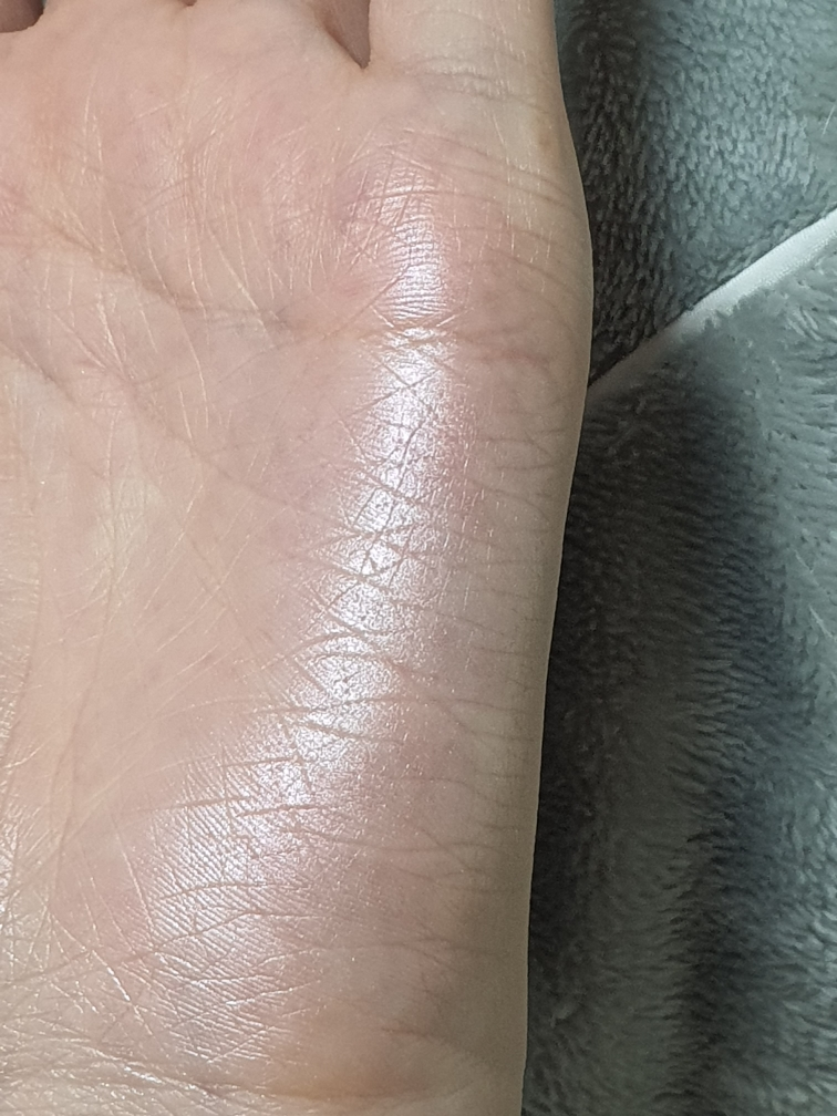 클리오 (CLIO) 글래스 앤 하이라이터 [1호 달빛물방울] review image