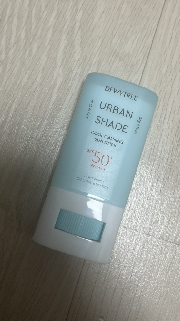 듀이트리 (DEWYTREE) 어반 쉐이드 쿨 카밍 선스틱 [SPF50+/PA++++] review image