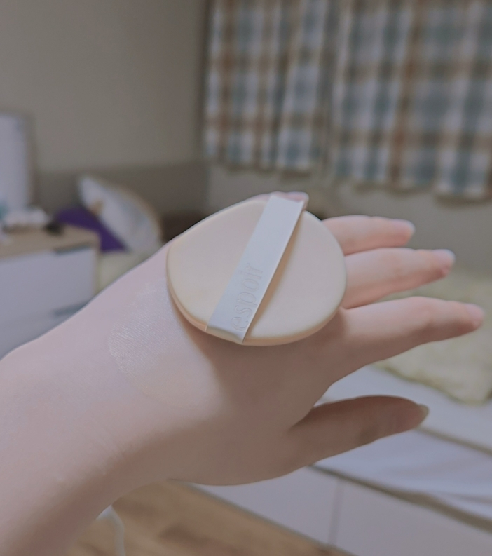 에스쁘아 (espoir) 프로 테일러 비내추럴 쿠션 [SPF50/PA++++] [23호 베이지] review image