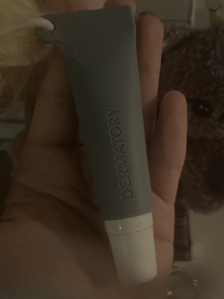 德玛多利 透明质肽润唇膏 [丰盈唇膜］ common.review image