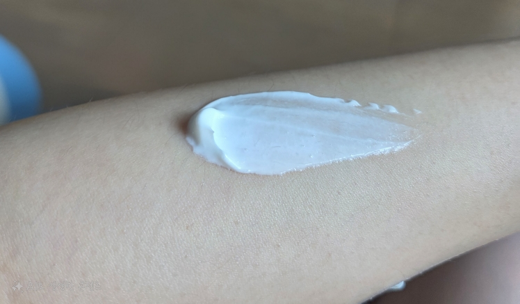 DR.MOON 高级芦荟大容量防晒霜 [SPF50+/PA+++] common.review image