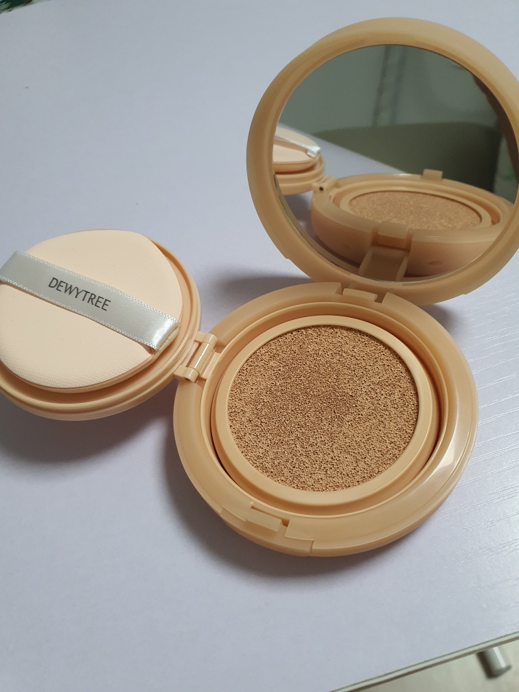 自颜源露 素颜遮瑕防晒气垫 [SPF50+/PA++++] common.review image