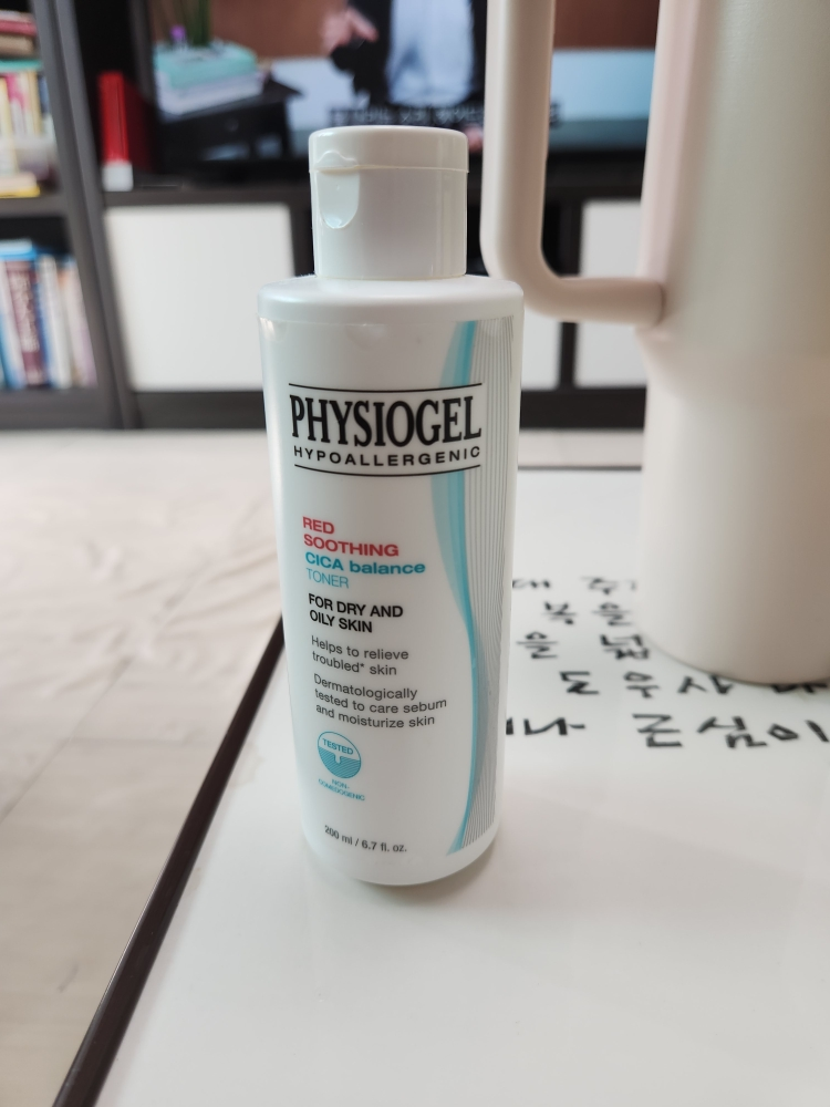 피지오겔 (PHYSIOGEL) 레드수딩 시카밸런스 토너 review image