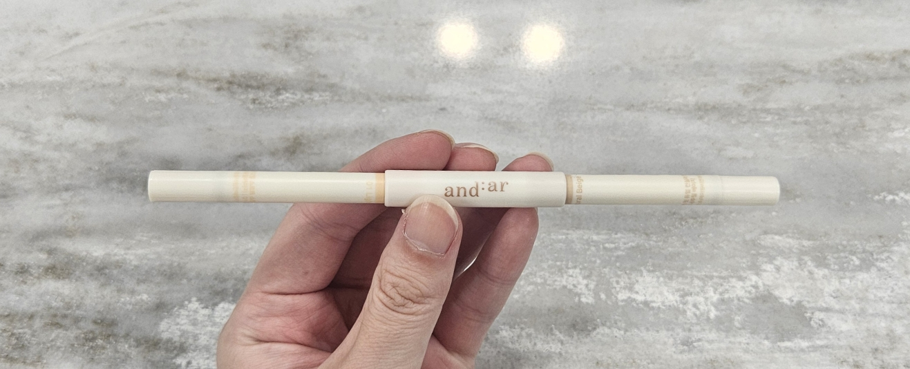 앤디얼 (and:ar) 소프트 스킨핏 듀얼 컨실러 펜슬 [#듀얼베이지] review image