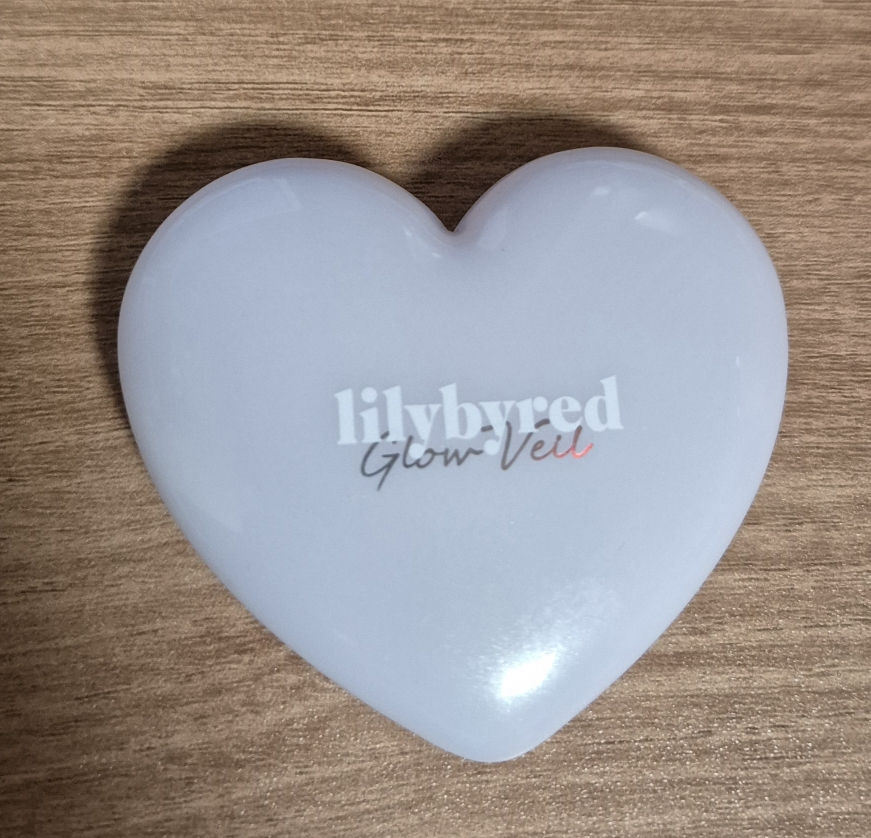 릴리바이레드 (lilybyred) 러브빔 글로우 베일 [01 #오묘빔] review image
