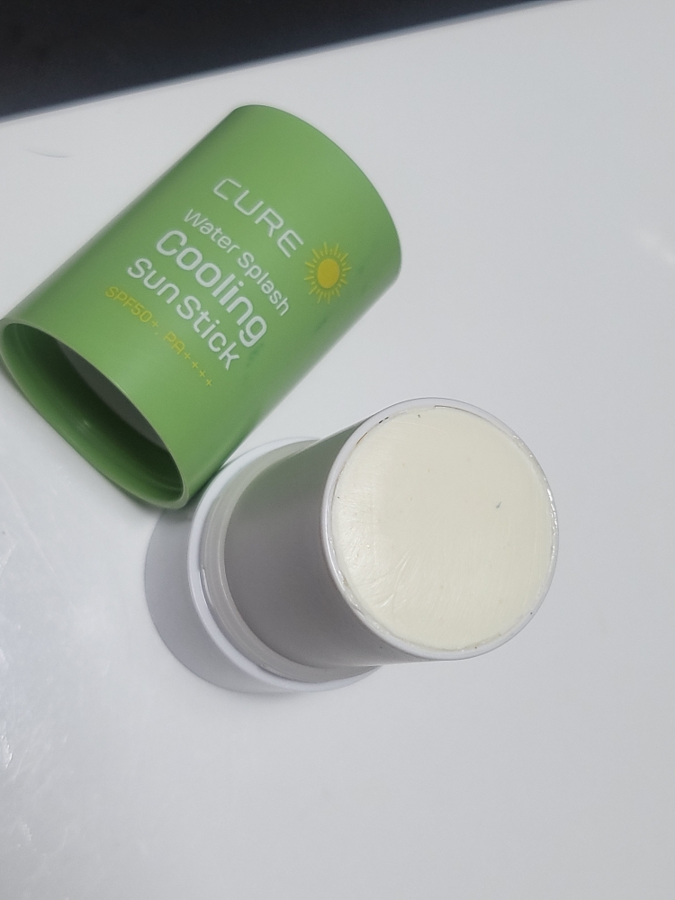 CURE 水溅式清凉防晒棒 [SPF50+/PA++++] common.review image