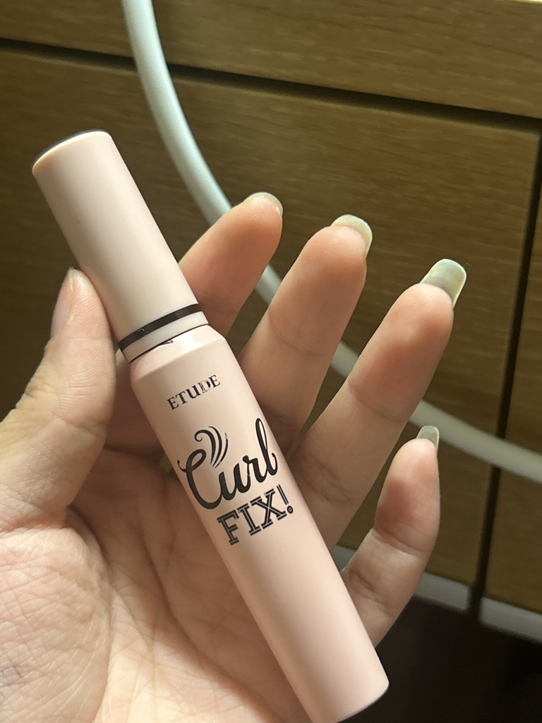 卷翘定型睫毛膏 [01 黑色］的真实用户使用照片