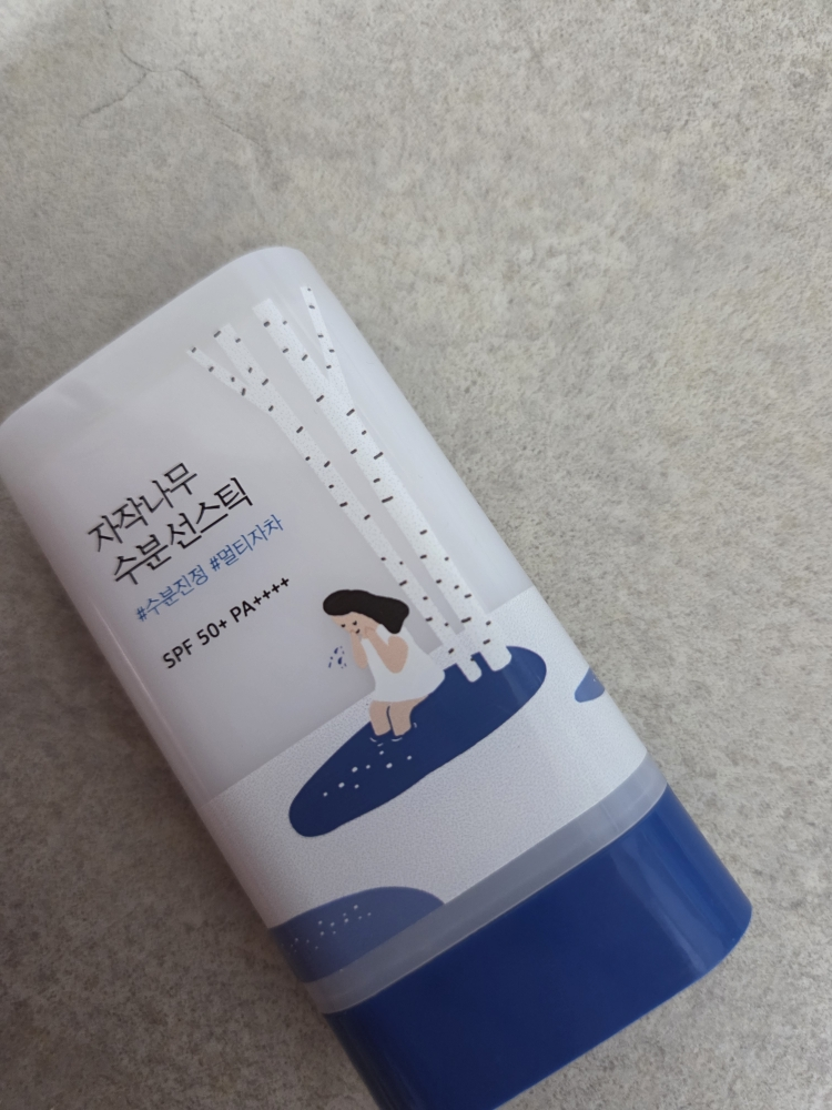 柔恩莱 白桦树水分防晒棒 [SPF50+/PA++++] common.review image