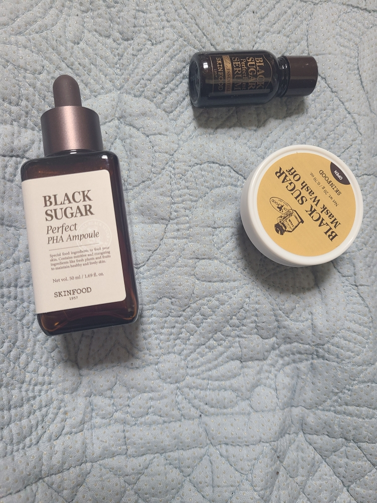 스킨푸드 (SKINFOOD) 블랙슈가 퍼펙트 PHA 앰플 review image