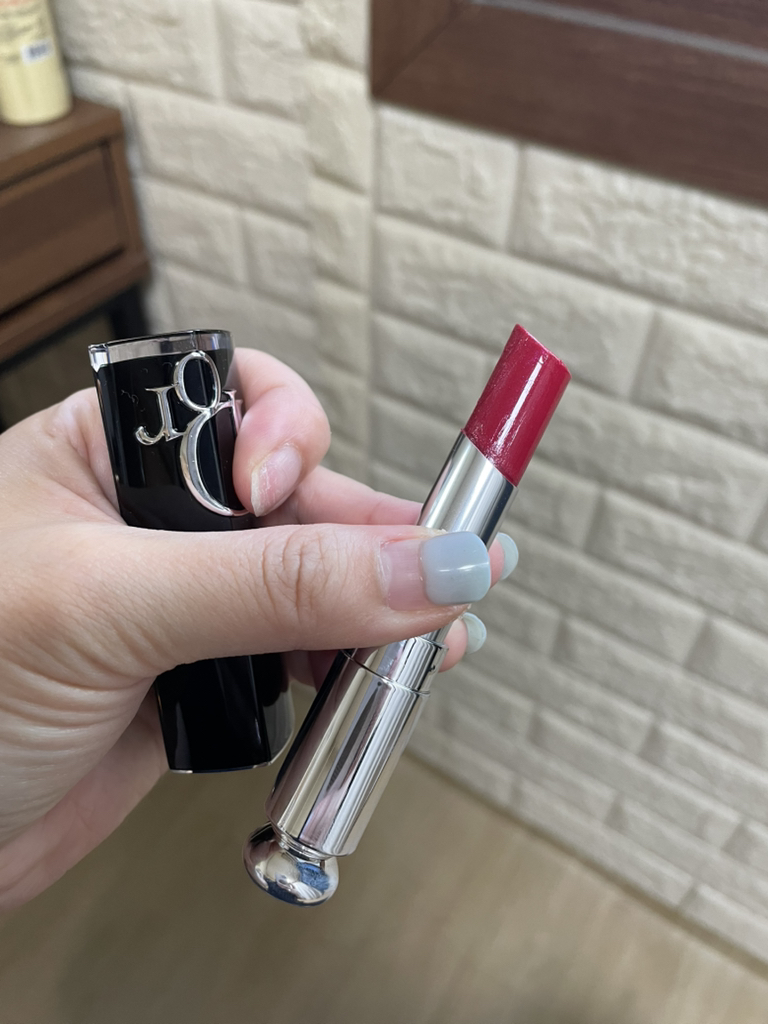 디올 (Dior) 어딕트 립스틱 [976 비디올] review image
