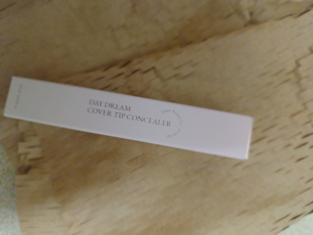 PureEdition 日间梦幻遮瑕膏[SPF30/PA++][01 纯色］的真实用户使用照片