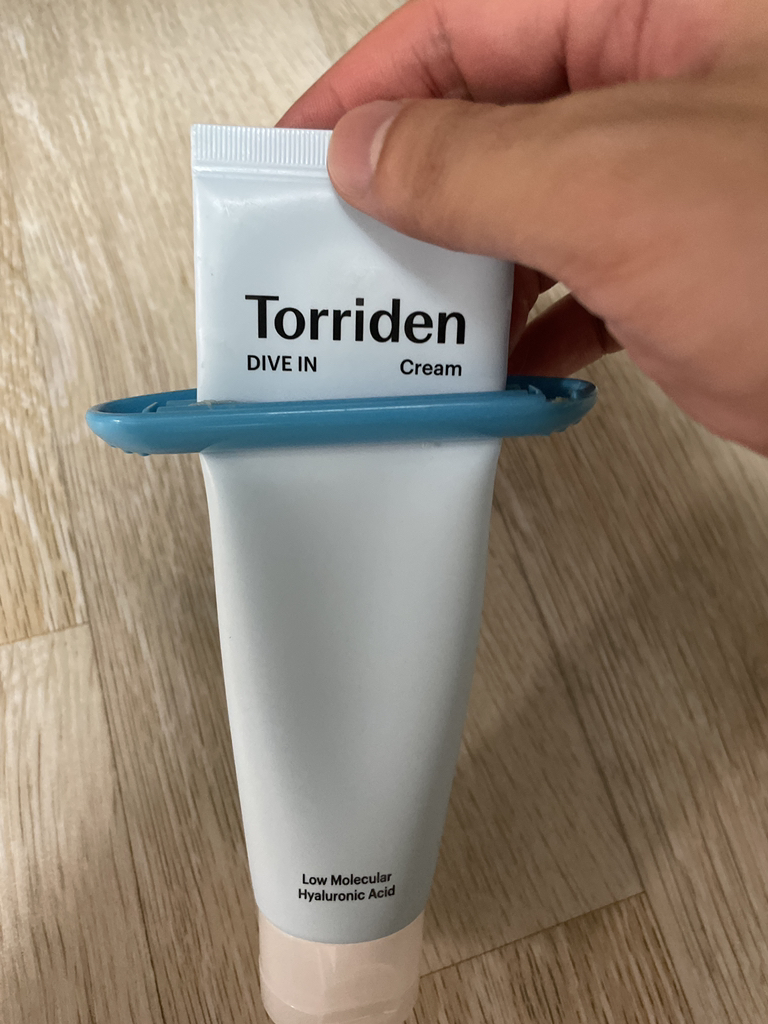 低分子玻尿酸保湿面霜的真实用户使用照片