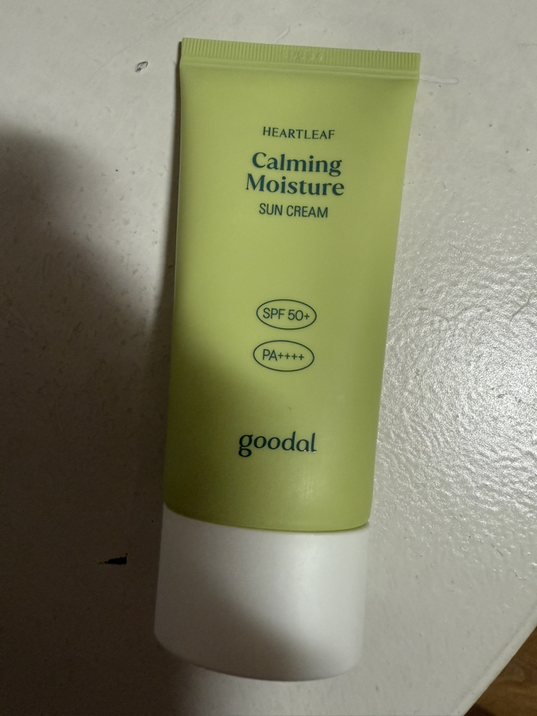 清爽的马蹄莲保湿防晒霜 [SPF50+/PA++++]的真实用户使用照片