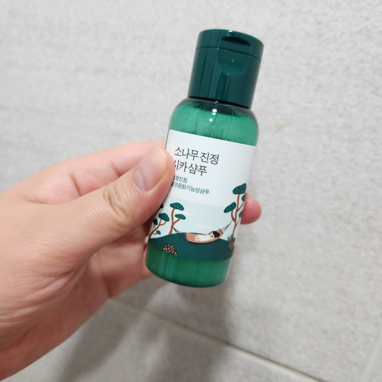 ROUNDLAB 松树精华洗发水 common.review image