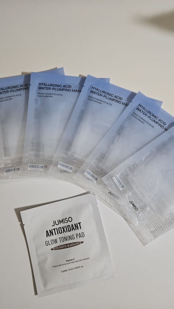 주미소 (JUMISO) 히알루론산 워터 플럼핑 수분 마스크 review image