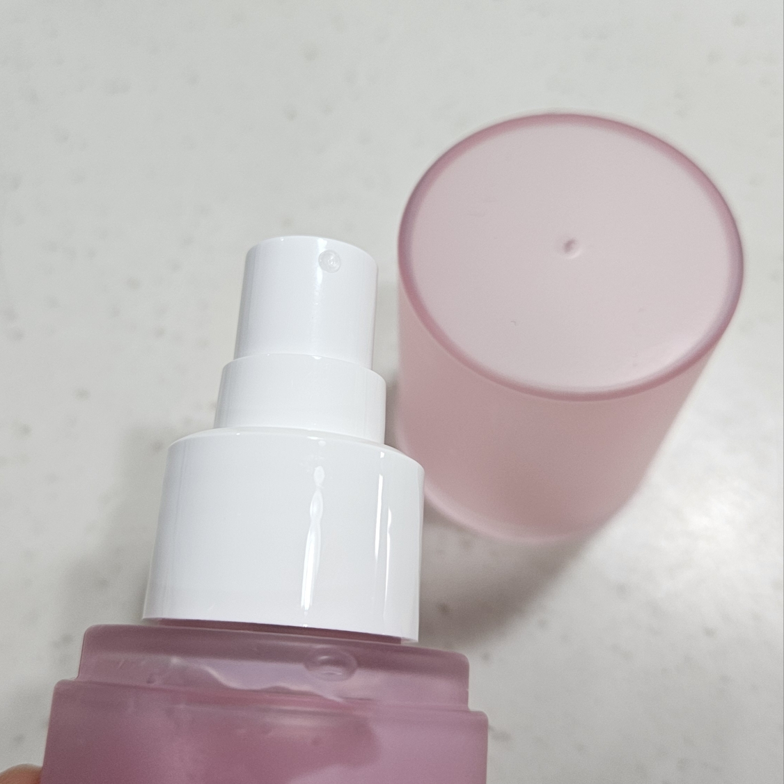 웰더마 (WellDerma) PDRN 엑소좀 하이드레이팅 겔 미스트 review image