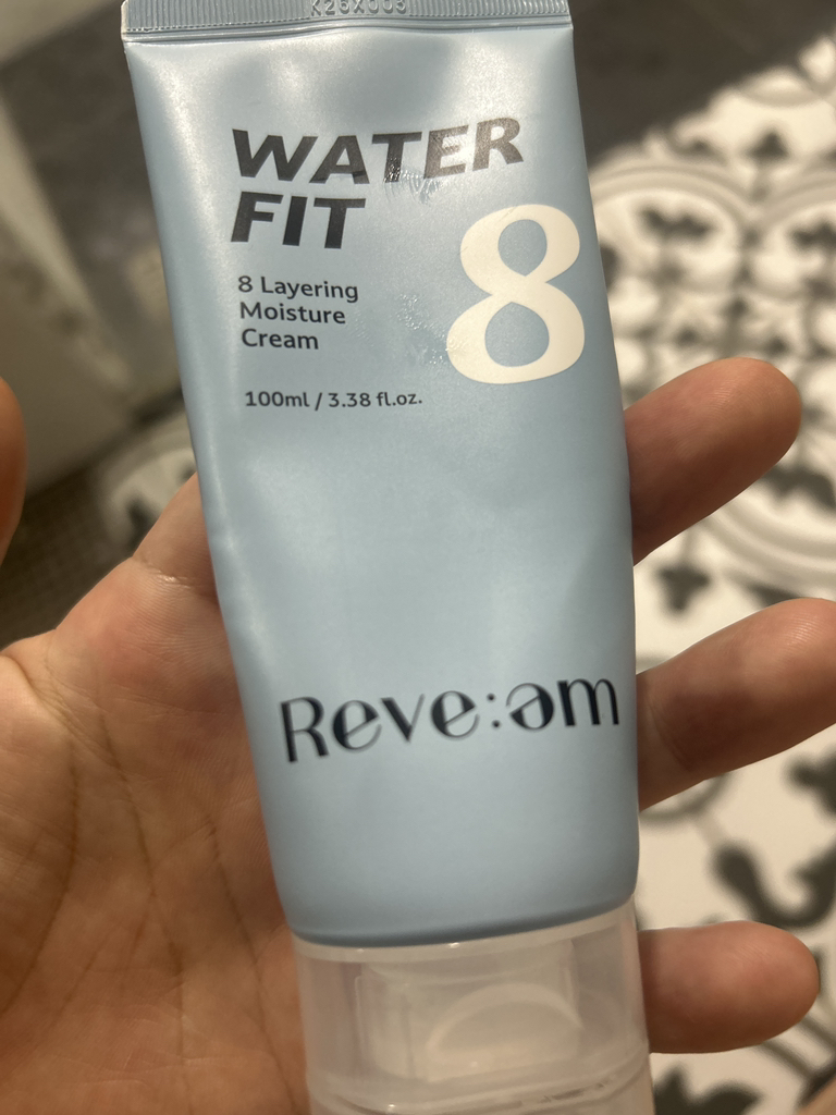 리브엠 (Reve:am) 워터핏 8중 수분착붙 크림 review image