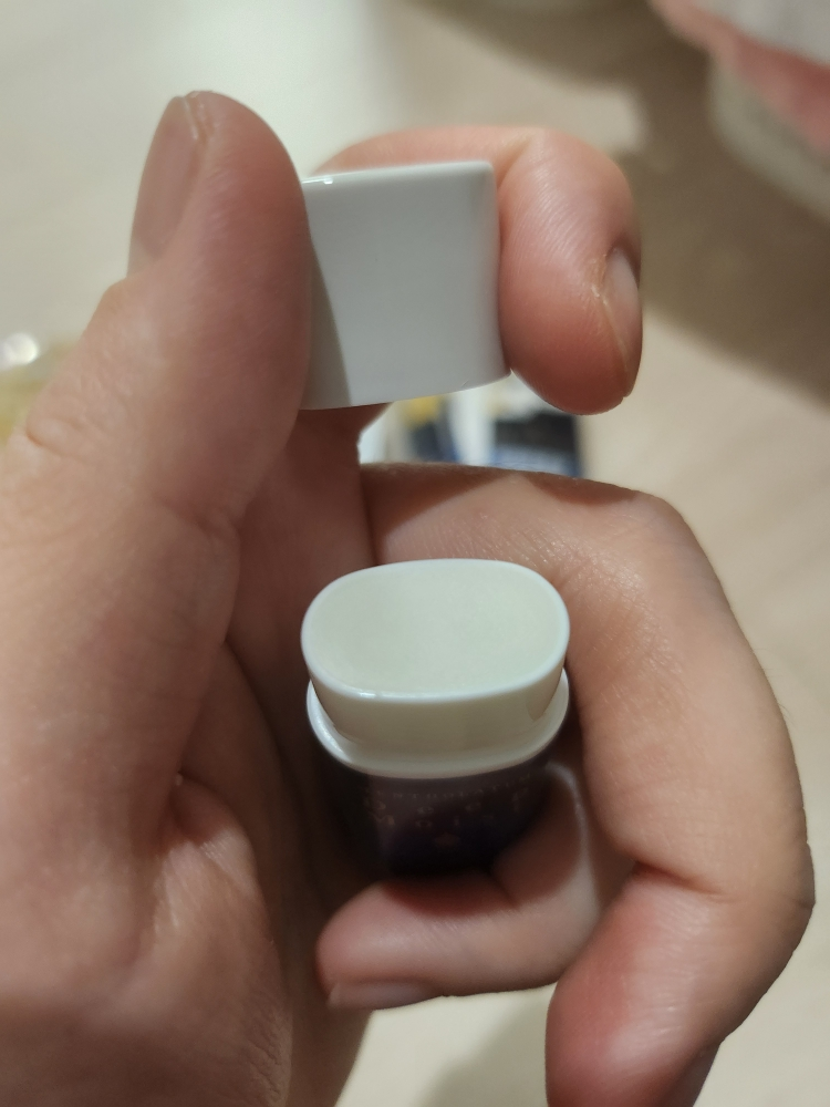 멘소래담 (MENTHOLATUM) 딥 모이스트 립밤 [내추럴] review image