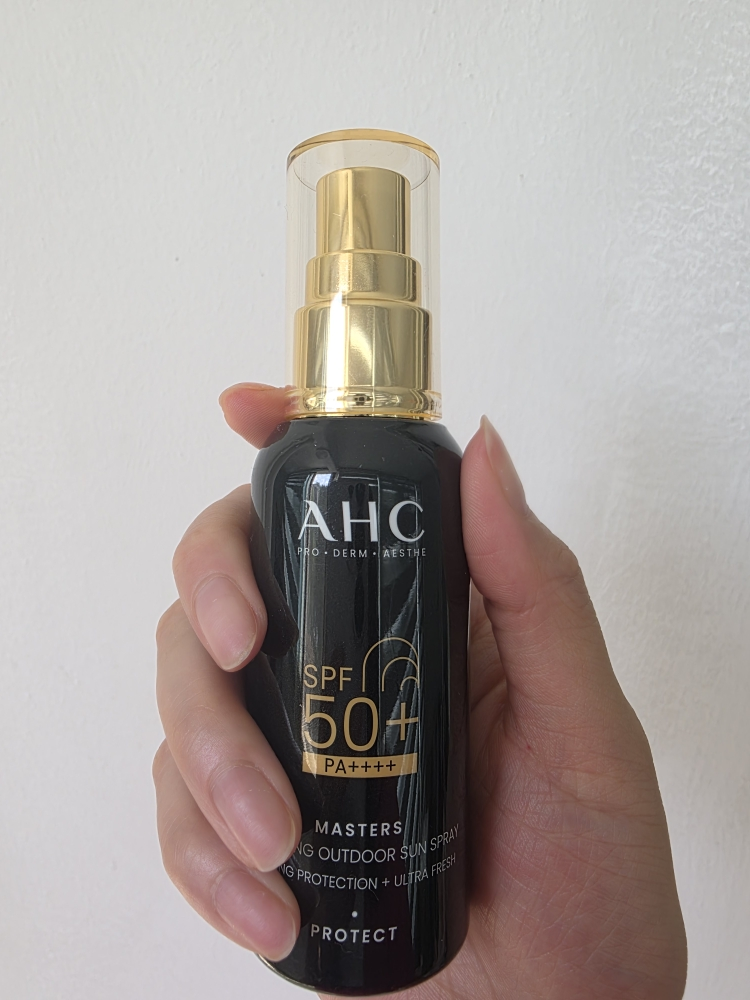 AHC (에이에이치씨) 마스터즈 수딩 아웃도어 선스프레이 [SPF50+/PA++++] review image